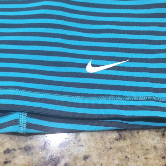 Nike Tank top - Picture 2 of 6